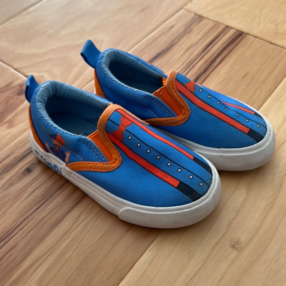 Toddler Blippi slip on